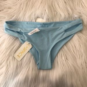 L Space Estella bottom, size Medium